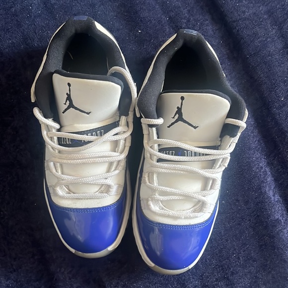 Jordan Retro 11 Low - Picture 5 of 5